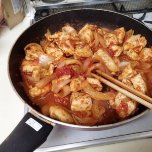 フライパンで簡単☆鶏むね肉のトマト煮